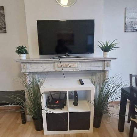Charming 1-Bedroom Apartment Βρυξέλλες Εξωτερικό φωτογραφία
