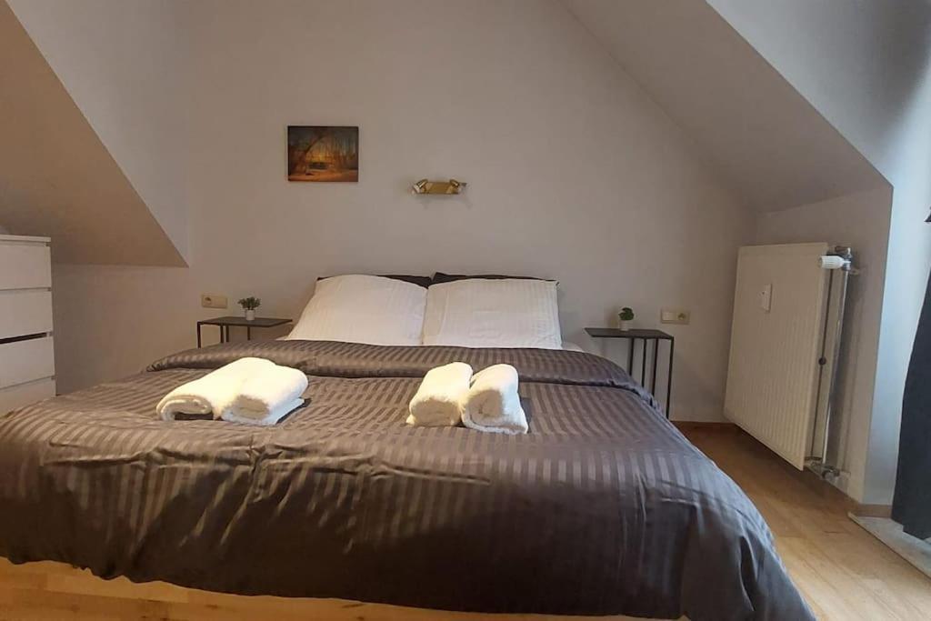 Charming 1-Bedroom Apartment Βρυξέλλες Εξωτερικό φωτογραφία