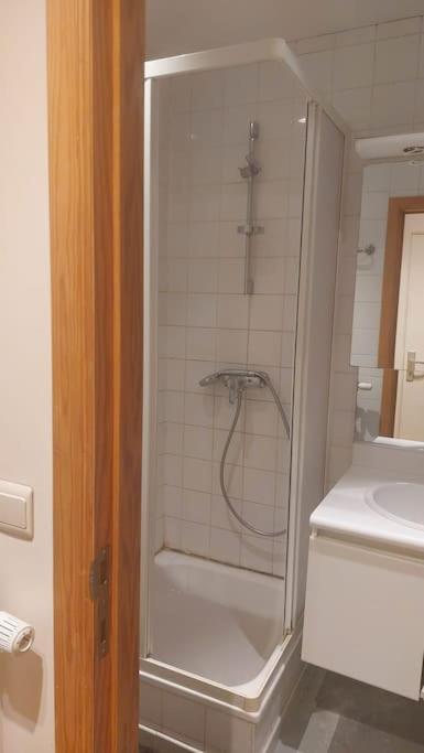 Charming 1-Bedroom Apartment Βρυξέλλες Εξωτερικό φωτογραφία